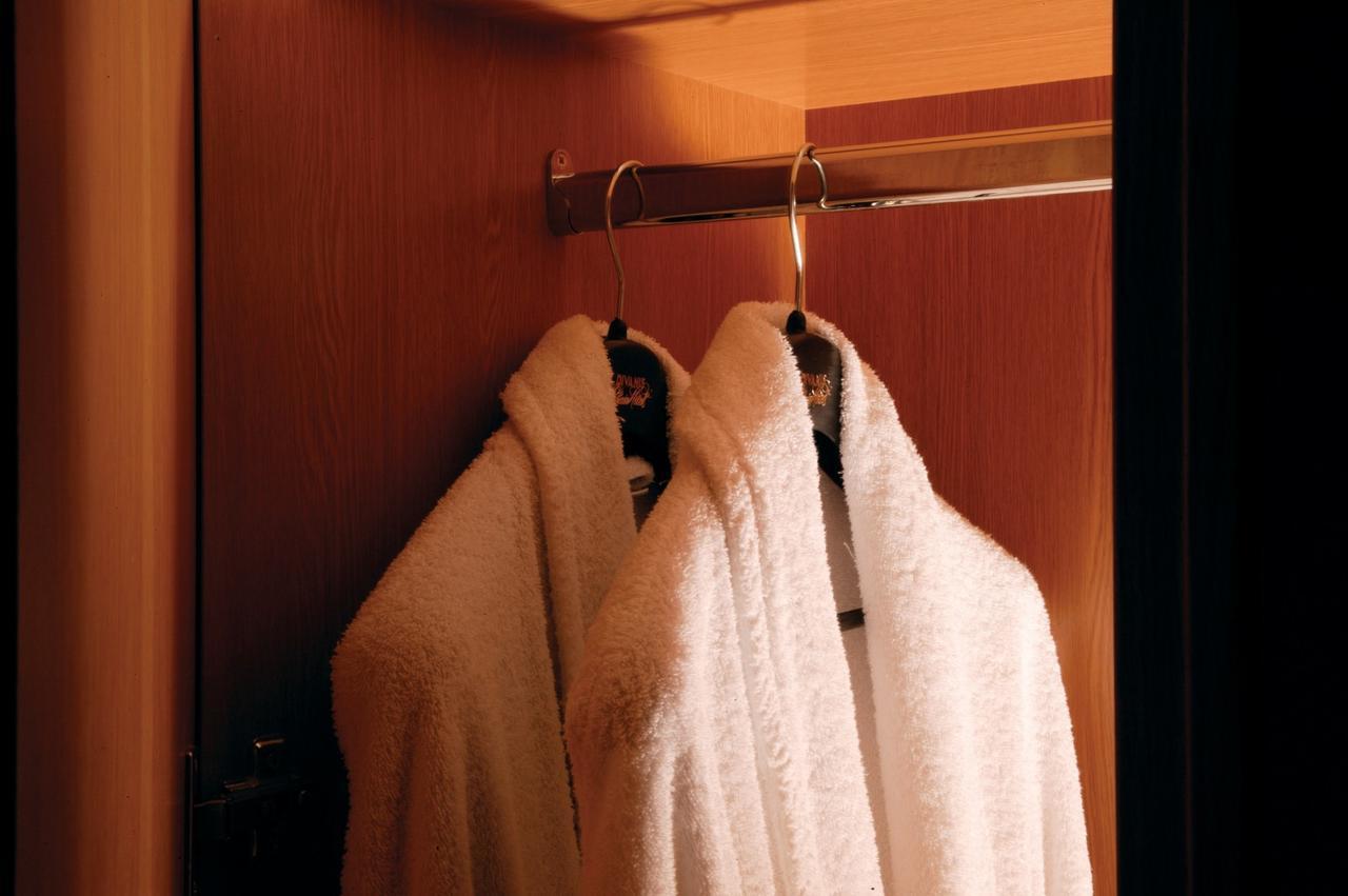 Divani Palace Hotel 5*